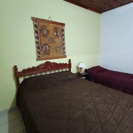 Residencial Los Pinos Puerto Iguazu Exterior photo
